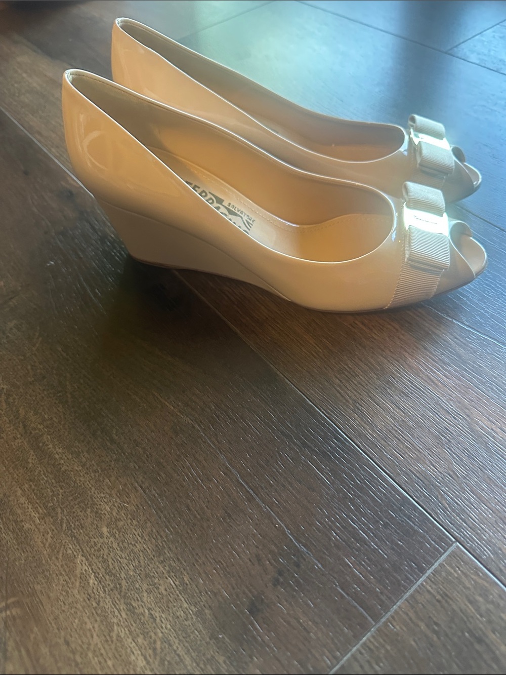 Salvatore Ferragamo Nude Patent Peep-Toe Wedge Pumps with Bow